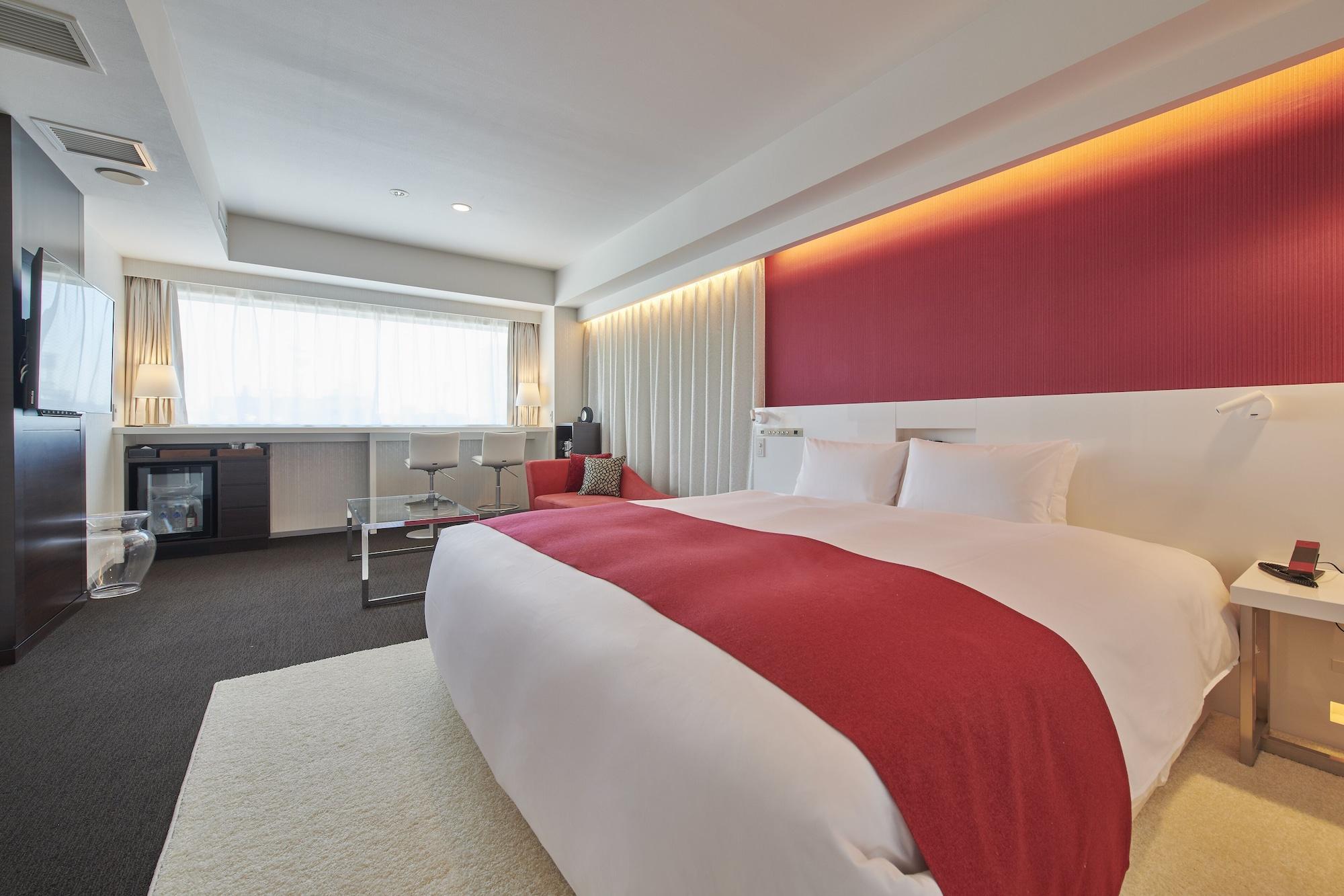 Cross Hotel
